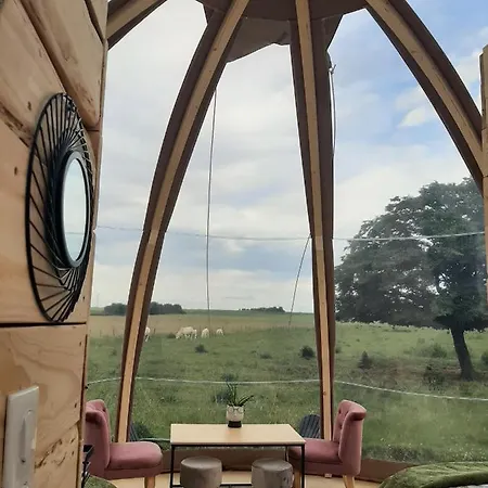 Bulle Gaia Luxe tent Bailly-le-Franc